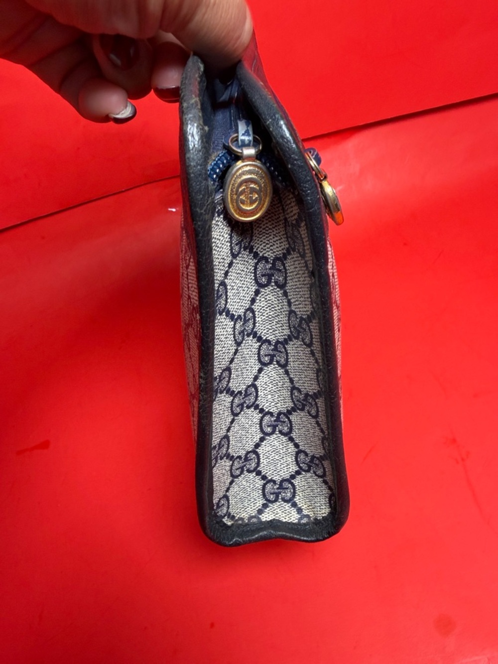 Gucci Beige/Blue GG Monogram Zip Pouch with Gold Hardware - Picture 3 of 6
